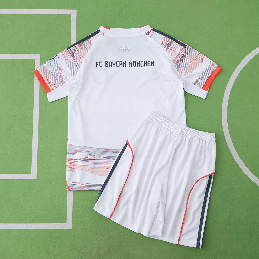 Bayern Munich Away 25-26 Set