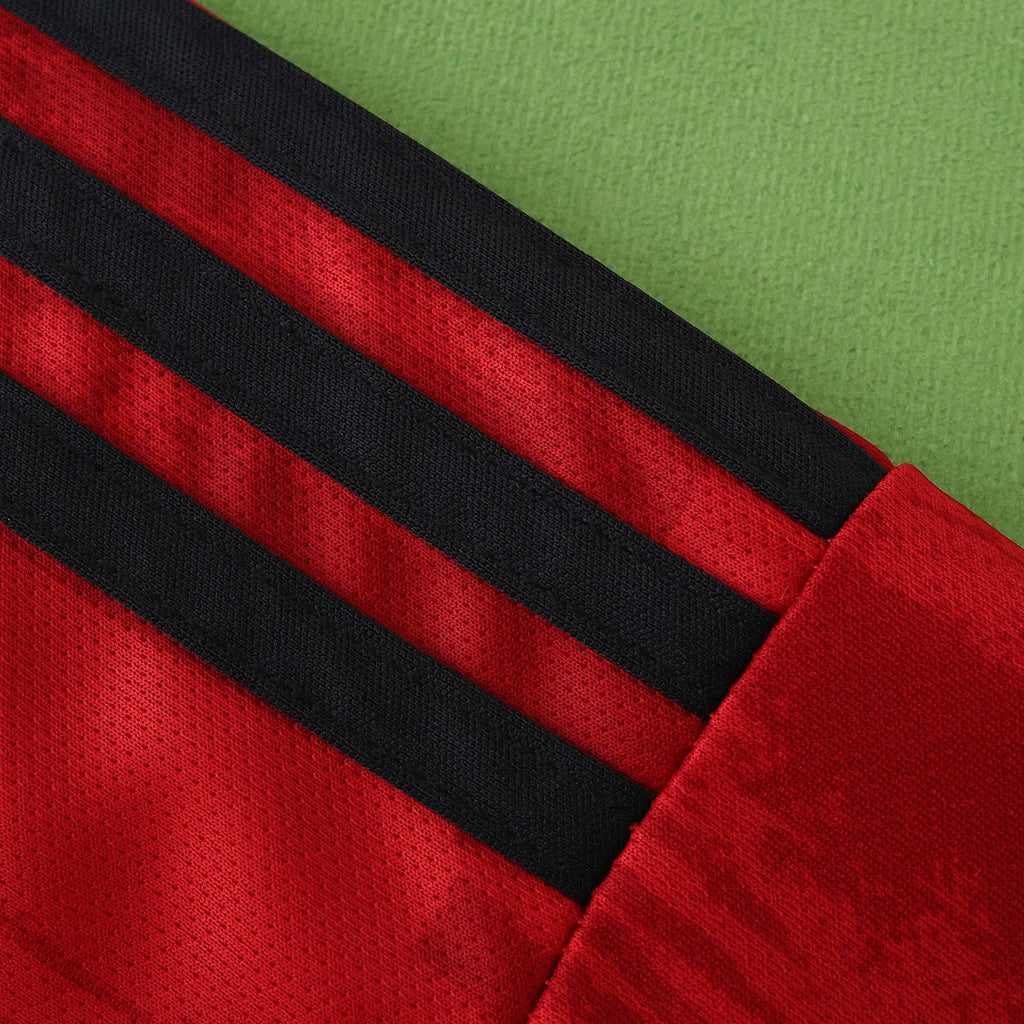 Red United Home 25-26 Fan Edition