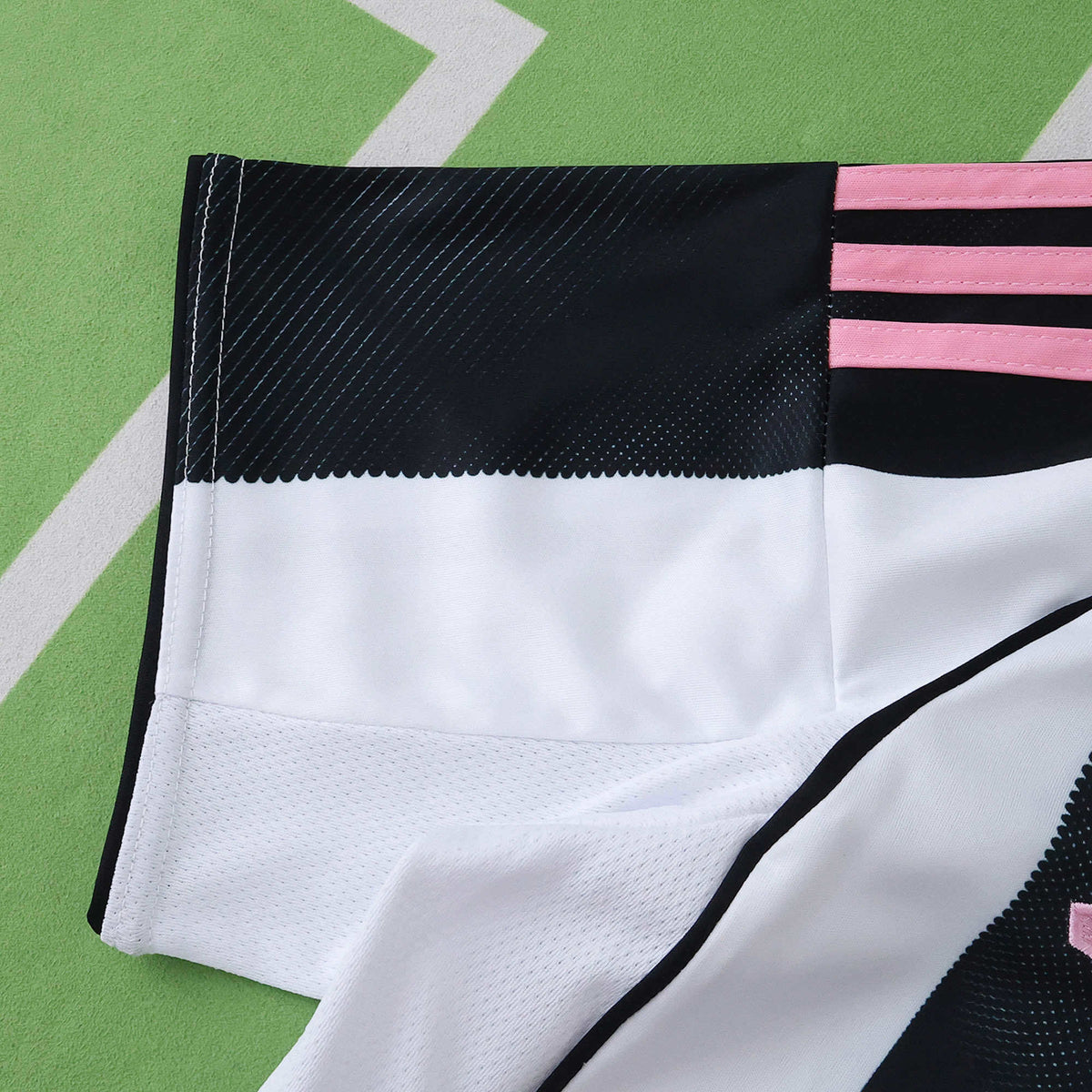 Juventus Home 25-26 Stadium Edition