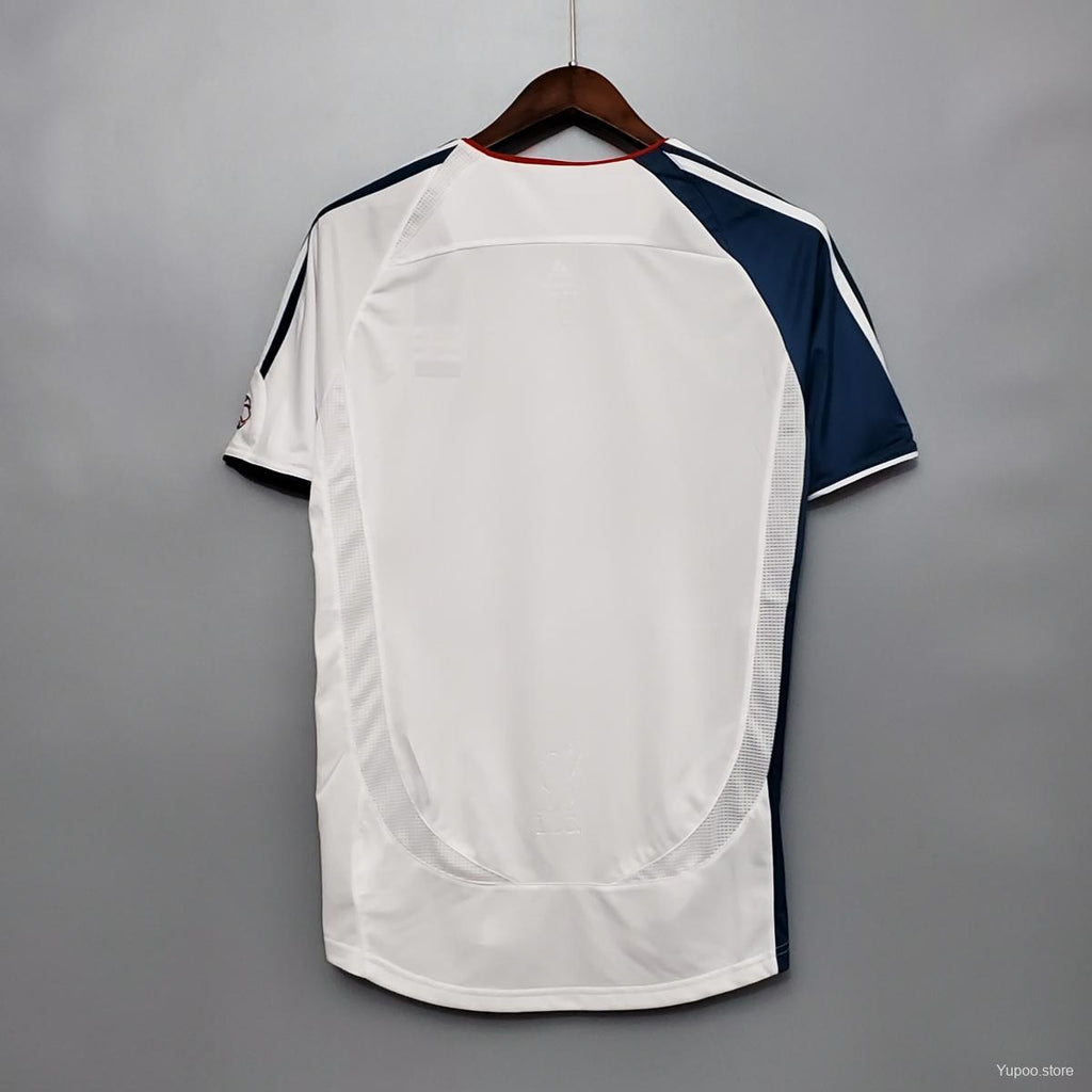 Liverpool Away 2006/07 Retro Shirt