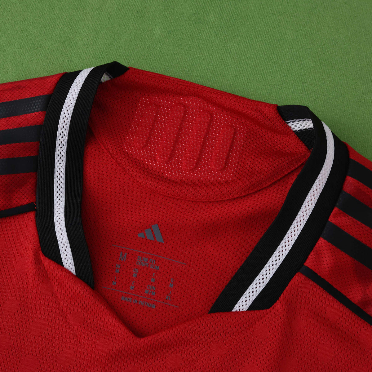Red United Home  25-26 Player Edition