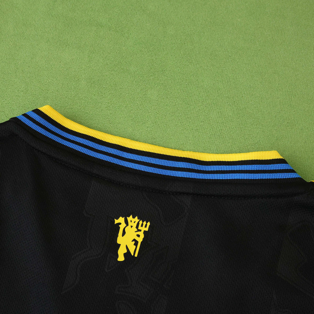 Man United Black 25-26 Stadium Edition