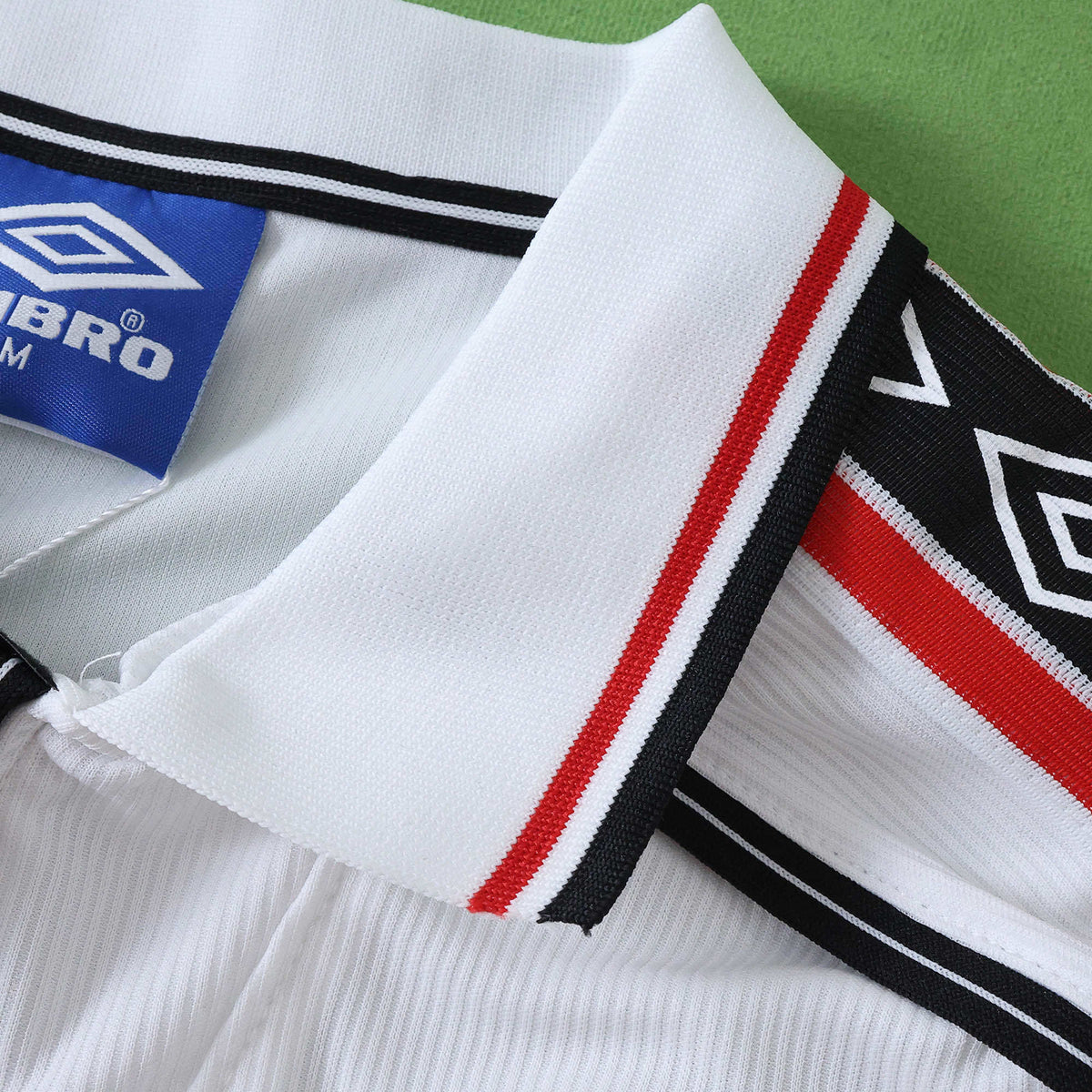 Manchester United 1998 Third Retro Shirt