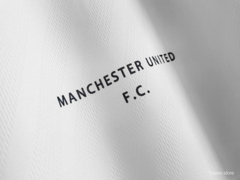 Manchester United Away 1997-98 Retro Shirt