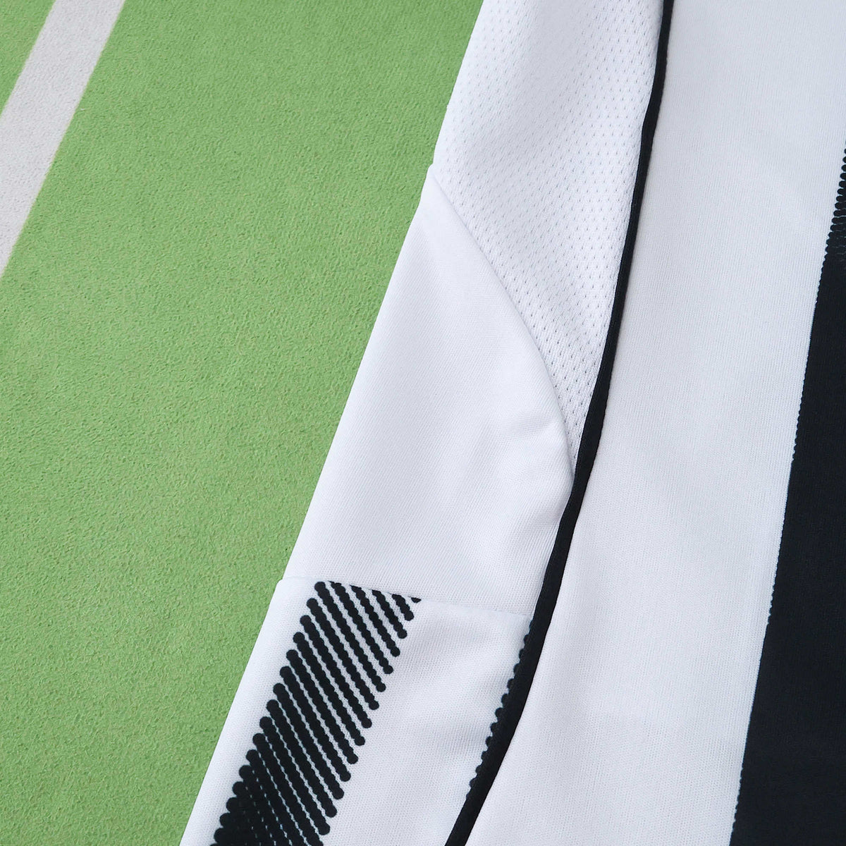 Juventus Home 25-26 Stadium Edition