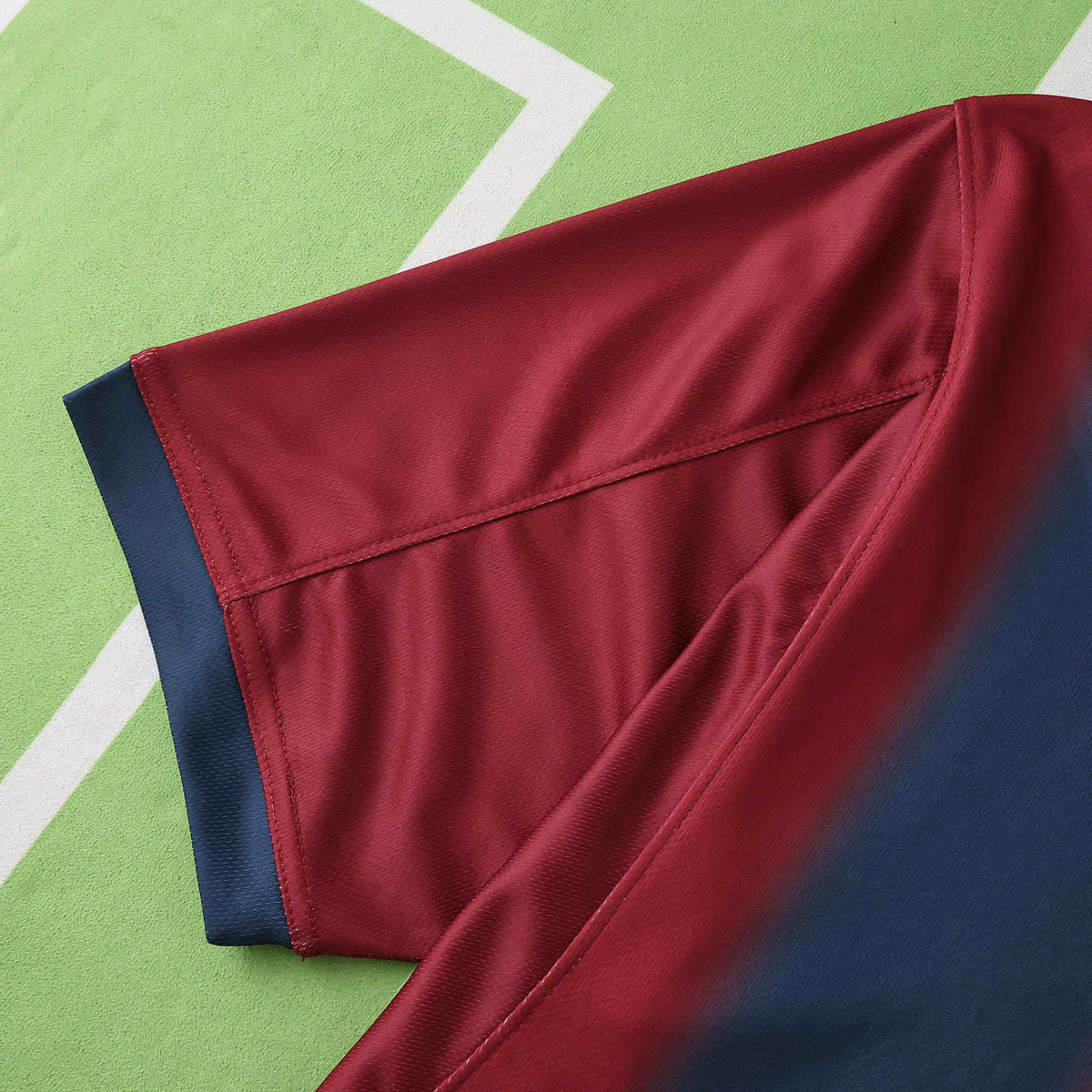 Barcelona  CJ X 2000/01 HOME SKELETON Shirt Player