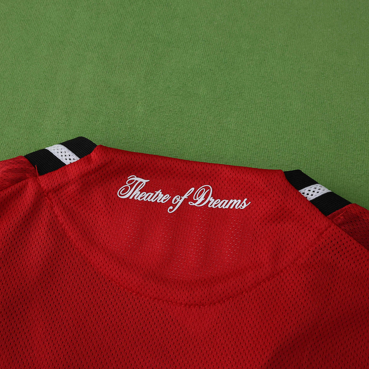 Red United Home  25-26 Player Edition